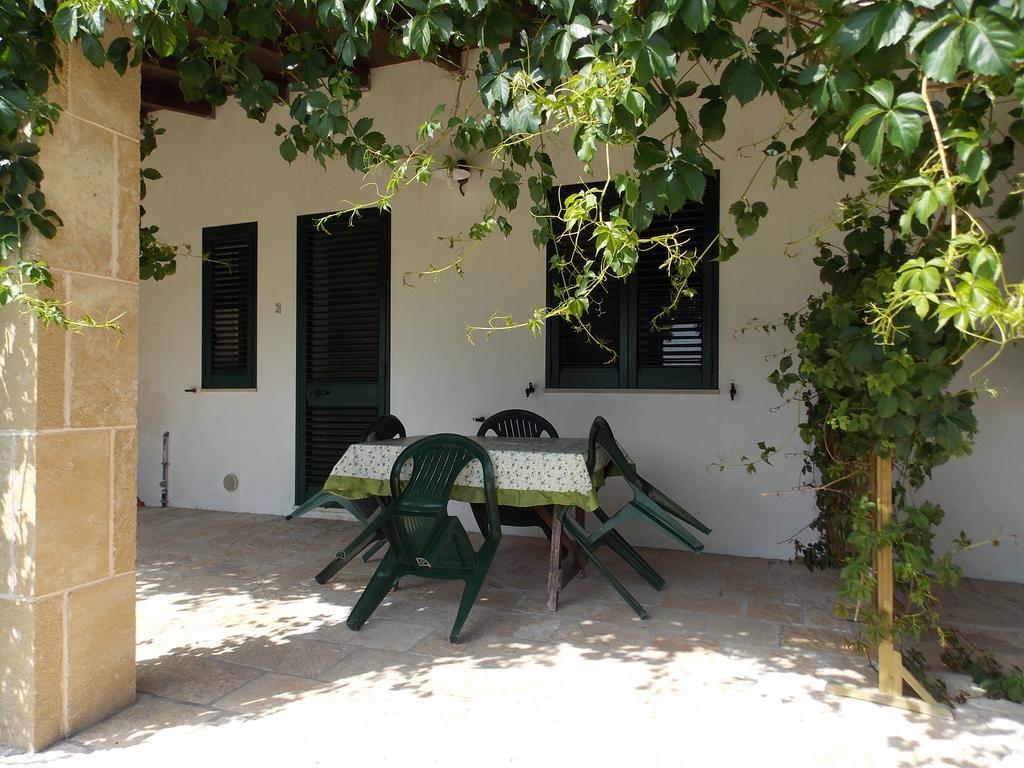 Agriturismo Le Tagliate Uggiano La Chiesa Bagian luar foto
